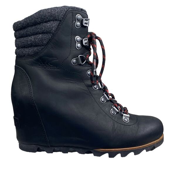 Sorel Women’s Conquest Black Leather Waterproof Wedge Bootie Size US 7.5 - Picture 1 of 10